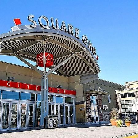Napa Furnished Rental Apartments Square One 미시소거 외부 사진