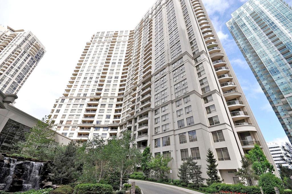 Napa Furnished Rental Apartments Square One 미시소거 객실 사진